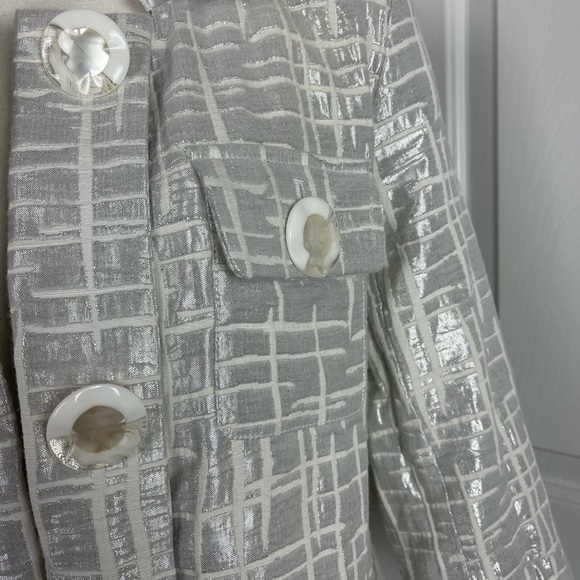 Patterned Jacket - Picture 3 of 4